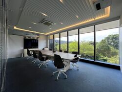 THE KINGSMEN EXPERIENCE (D16), Office #460722411